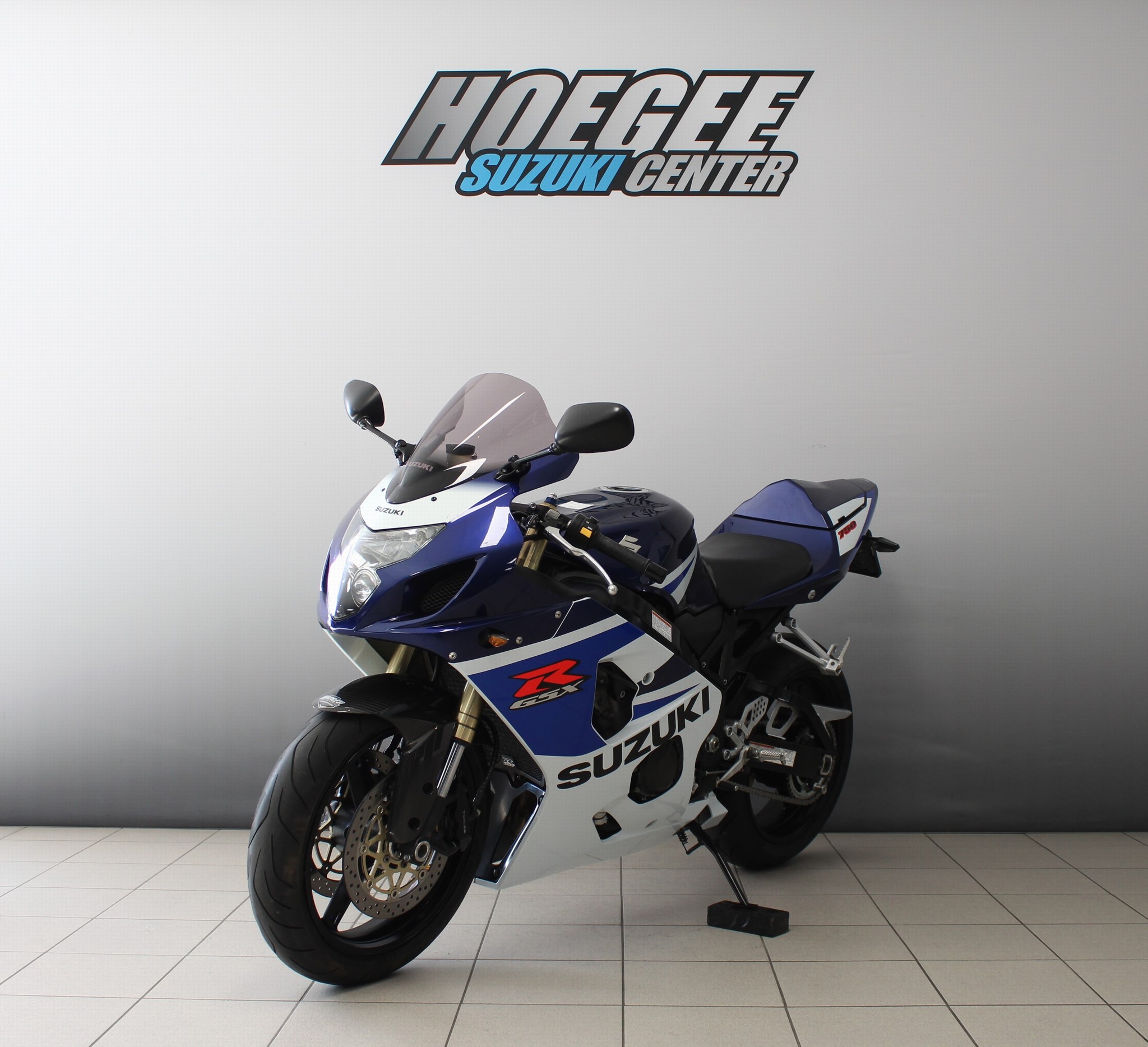 SUZUKI GSX-R 750