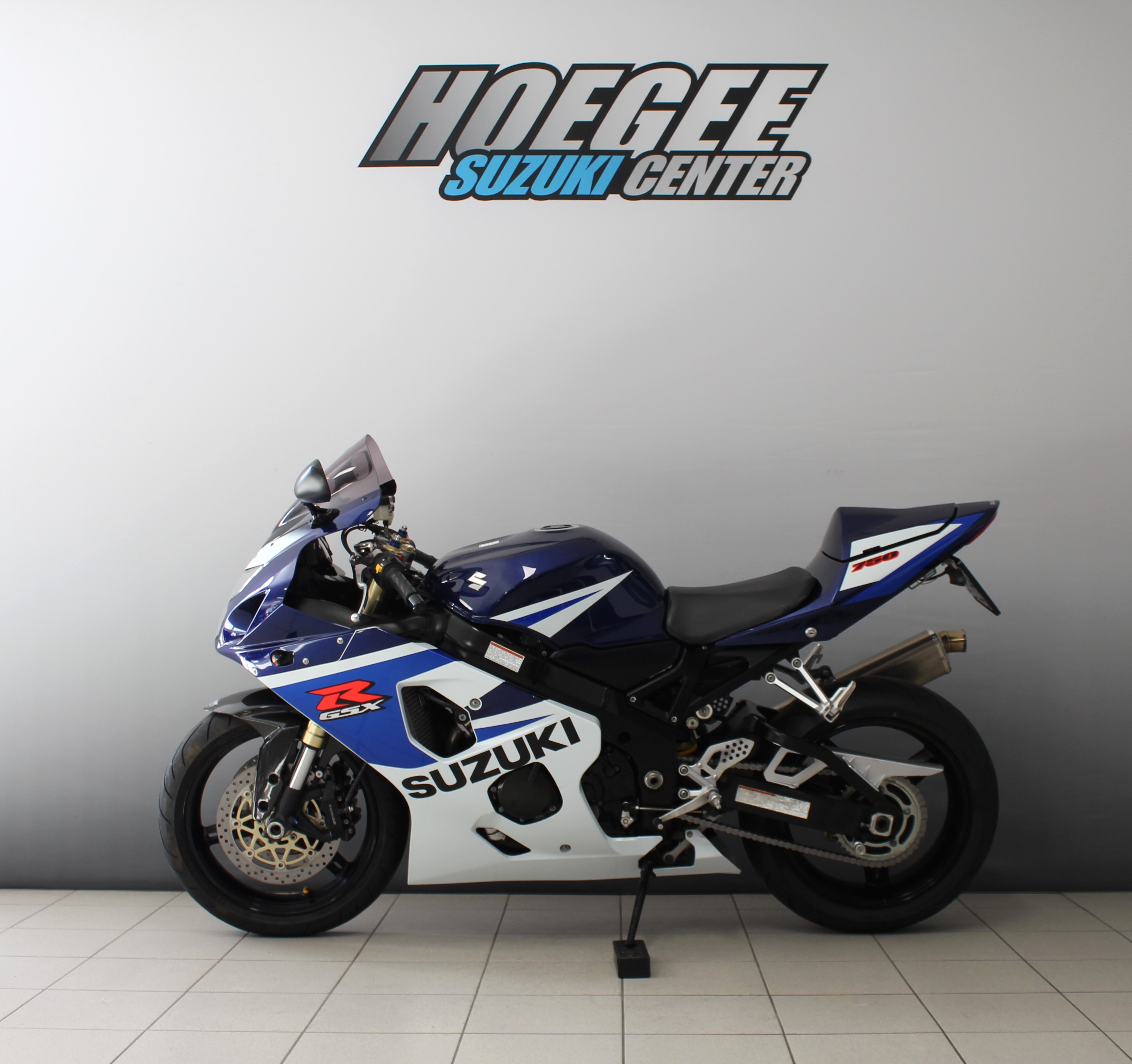 SUZUKI GSX-R 750