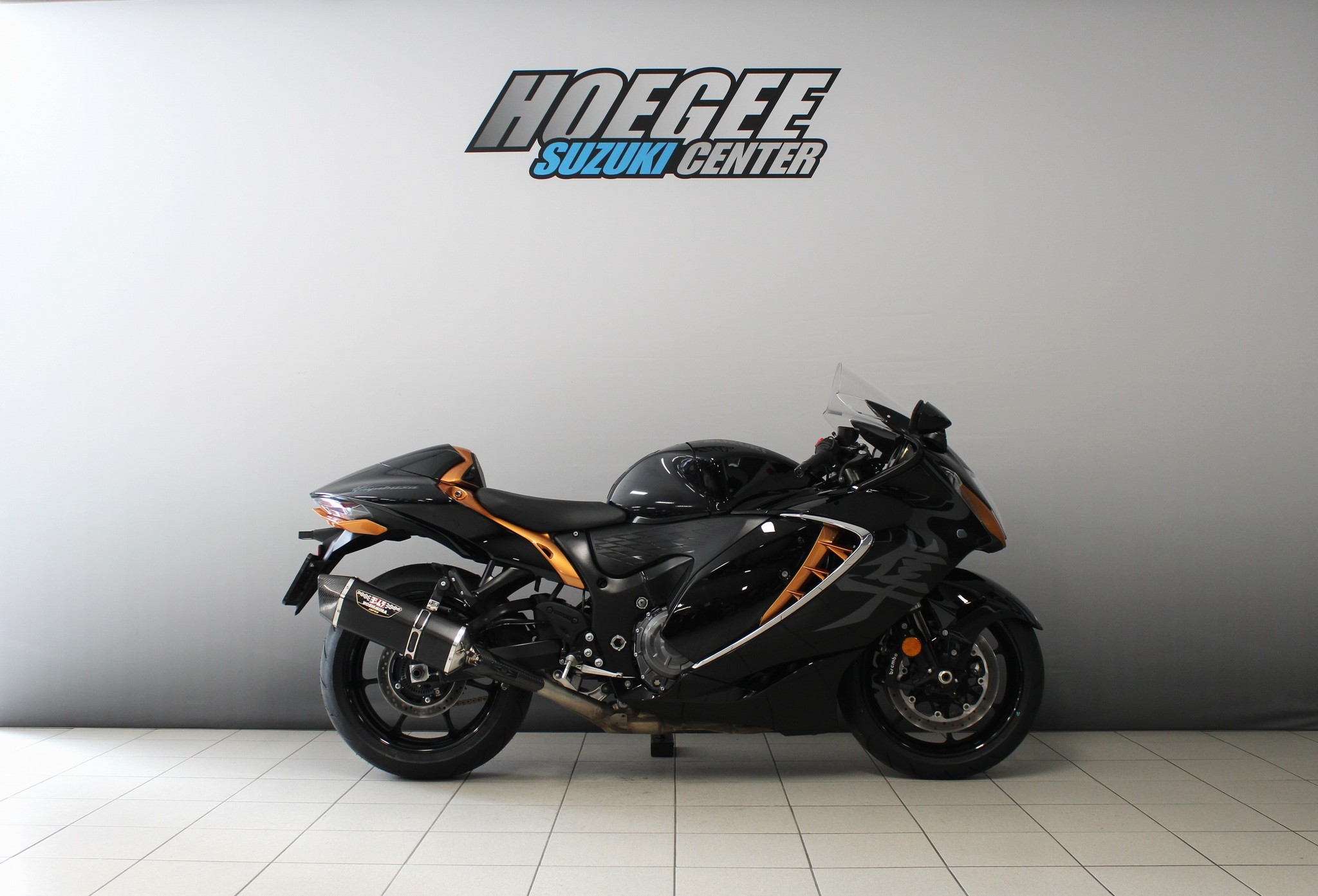 SUZUKI GSX1300R Hayabusa