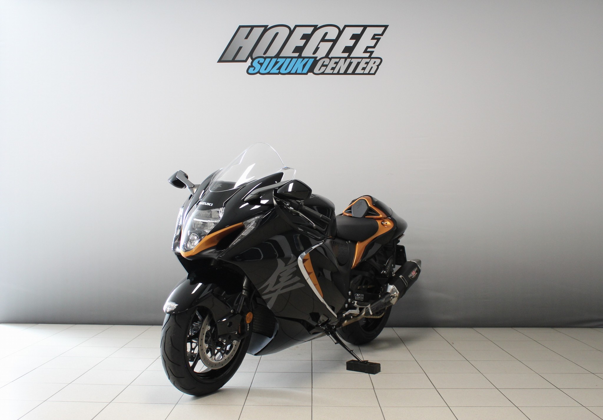 SUZUKI GSX1300R Hayabusa