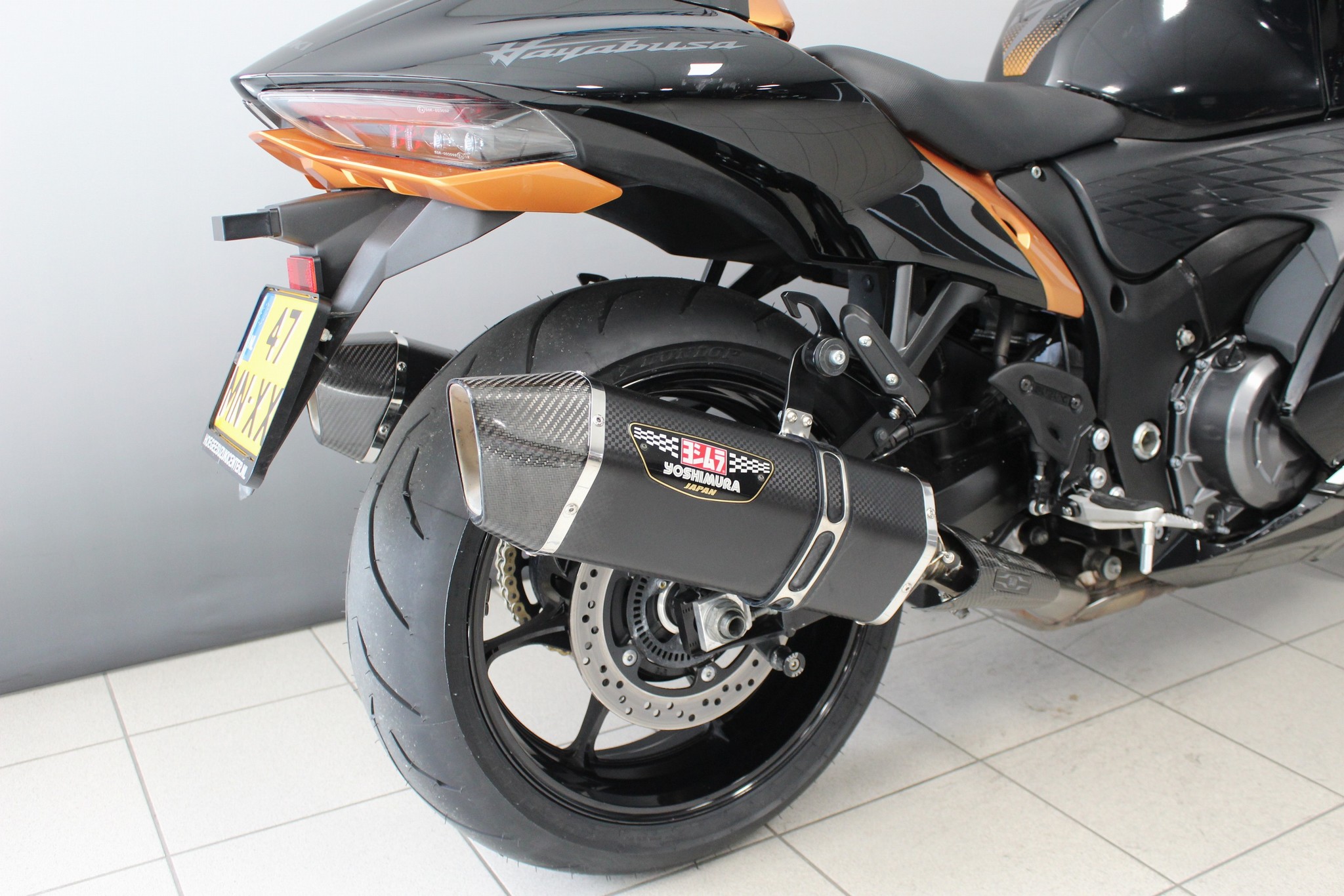 SUZUKI GSX1300R Hayabusa