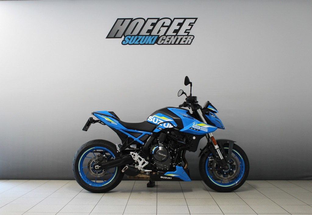 SUZUKI GSX-8S