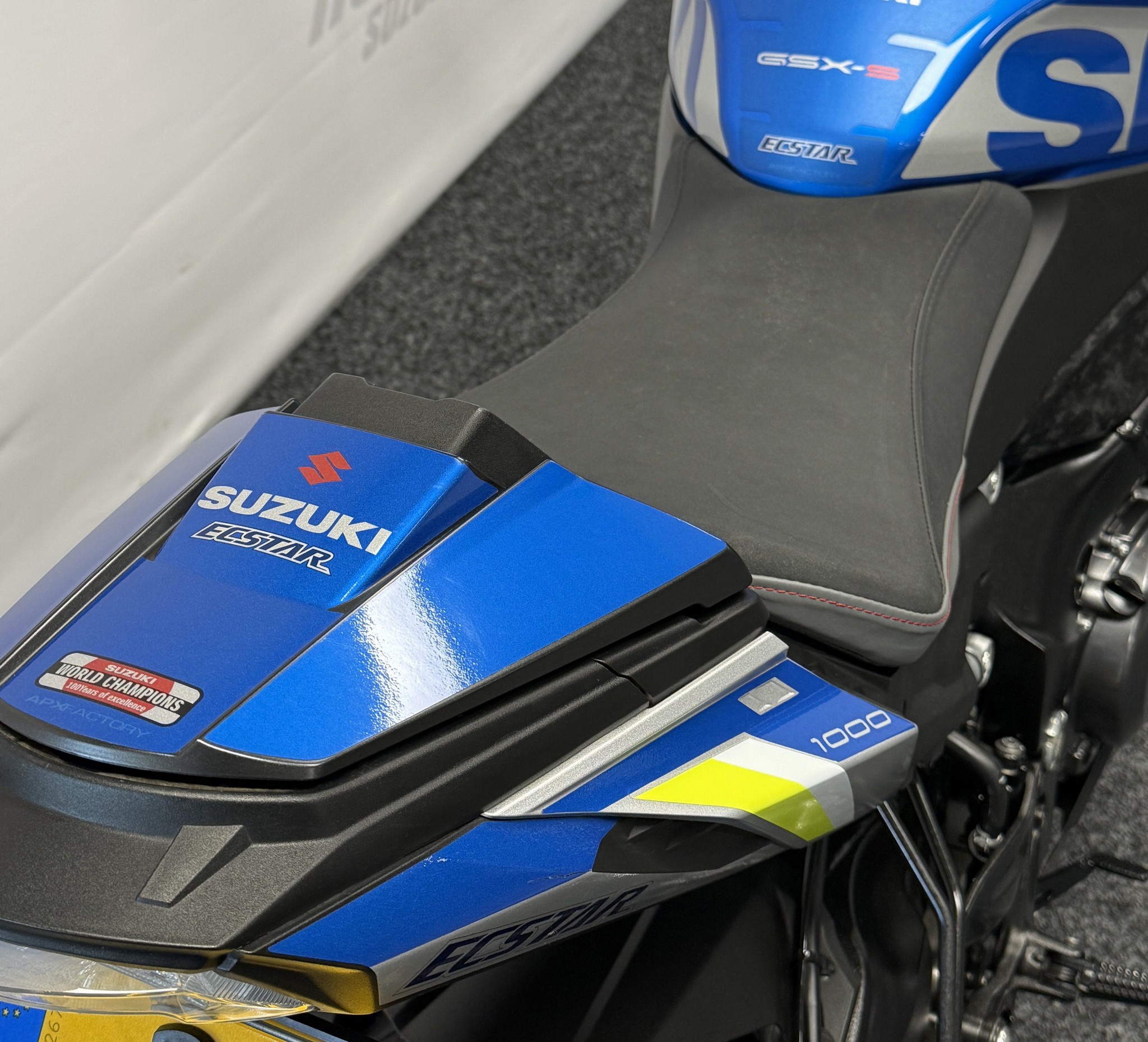 SUZUKI GSX-S1000A Special R Edition