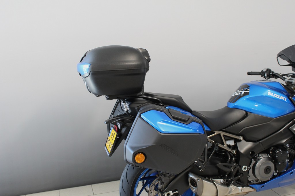 SUZUKI GSX-S1000GT