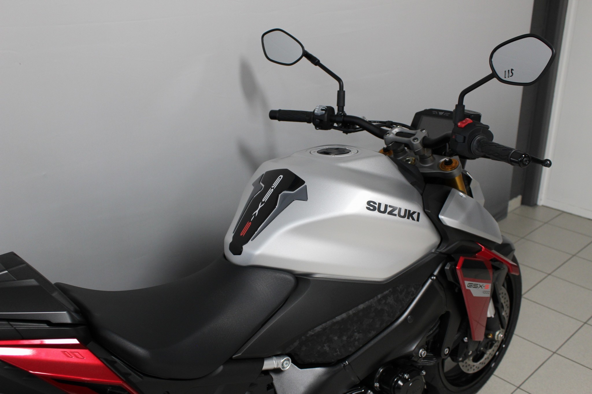 SUZUKI GSX-S1000A