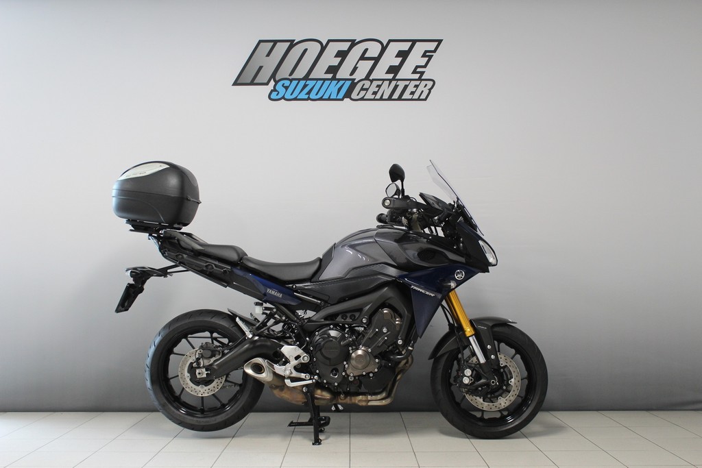 YAMAHA Tracer 900