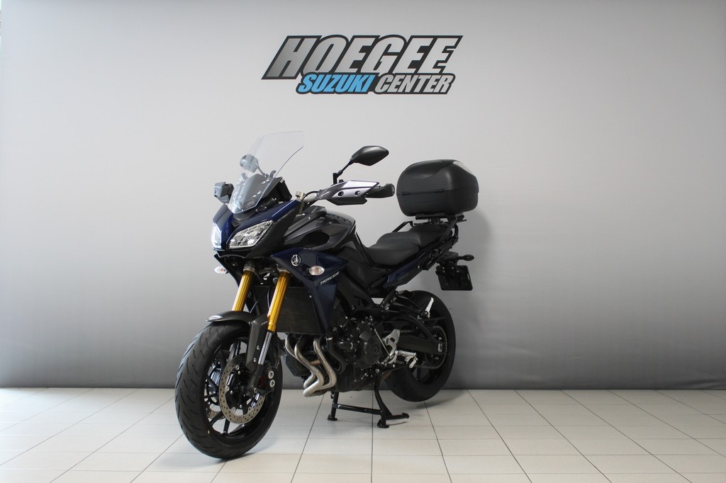 YAMAHA Tracer 900