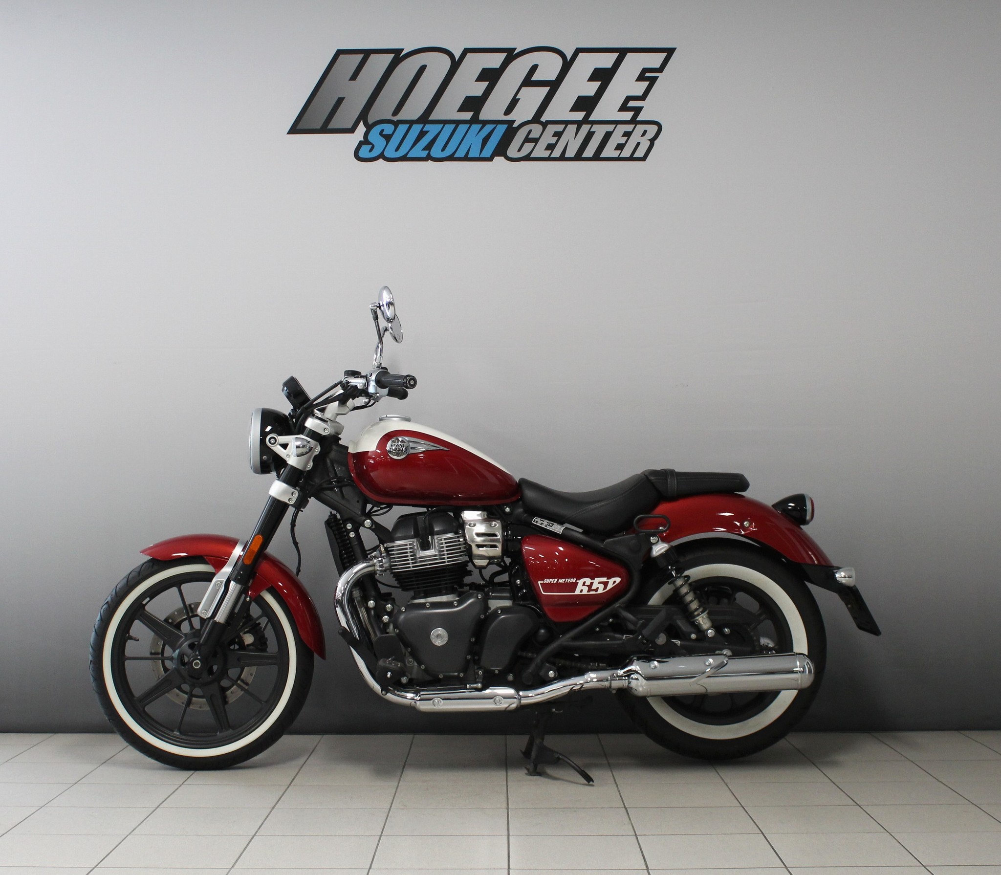 ROYAL-ENFIELD SUPER METEOR 650 CELESTIAL