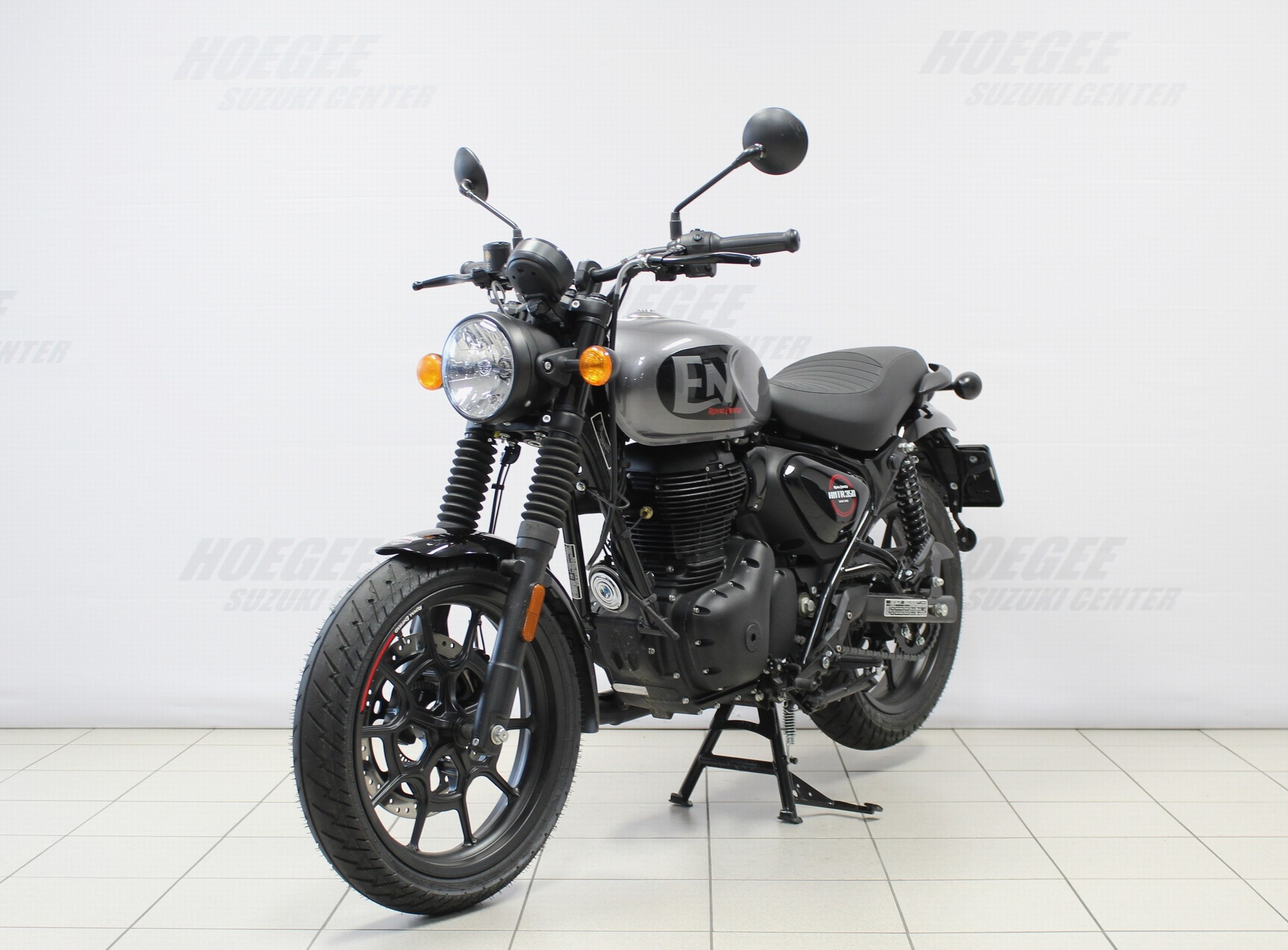 ROYAL-ENFIELD HNTR 350 DAPPER White / Ash /