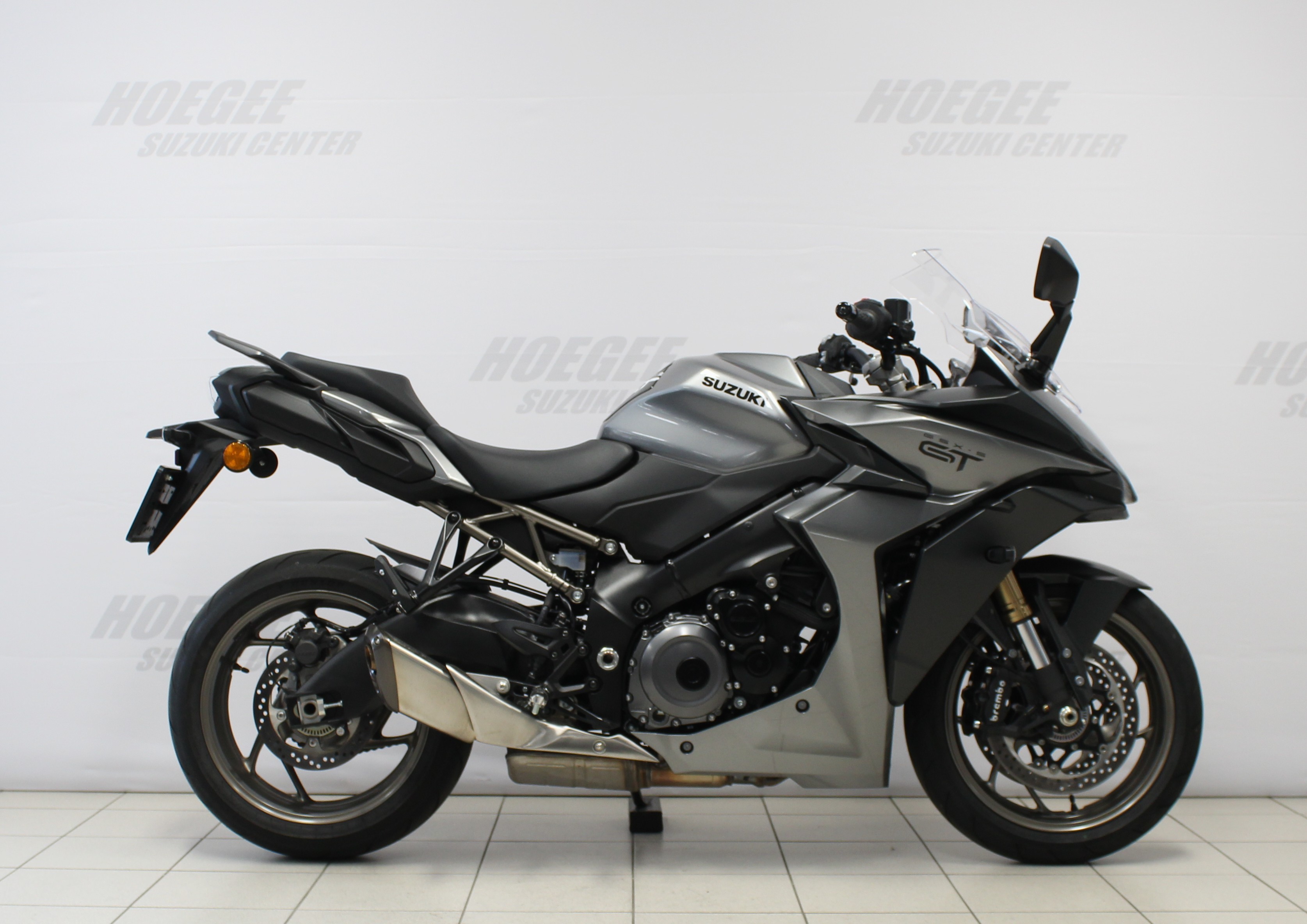 SUZUKI GSX-S1000GT