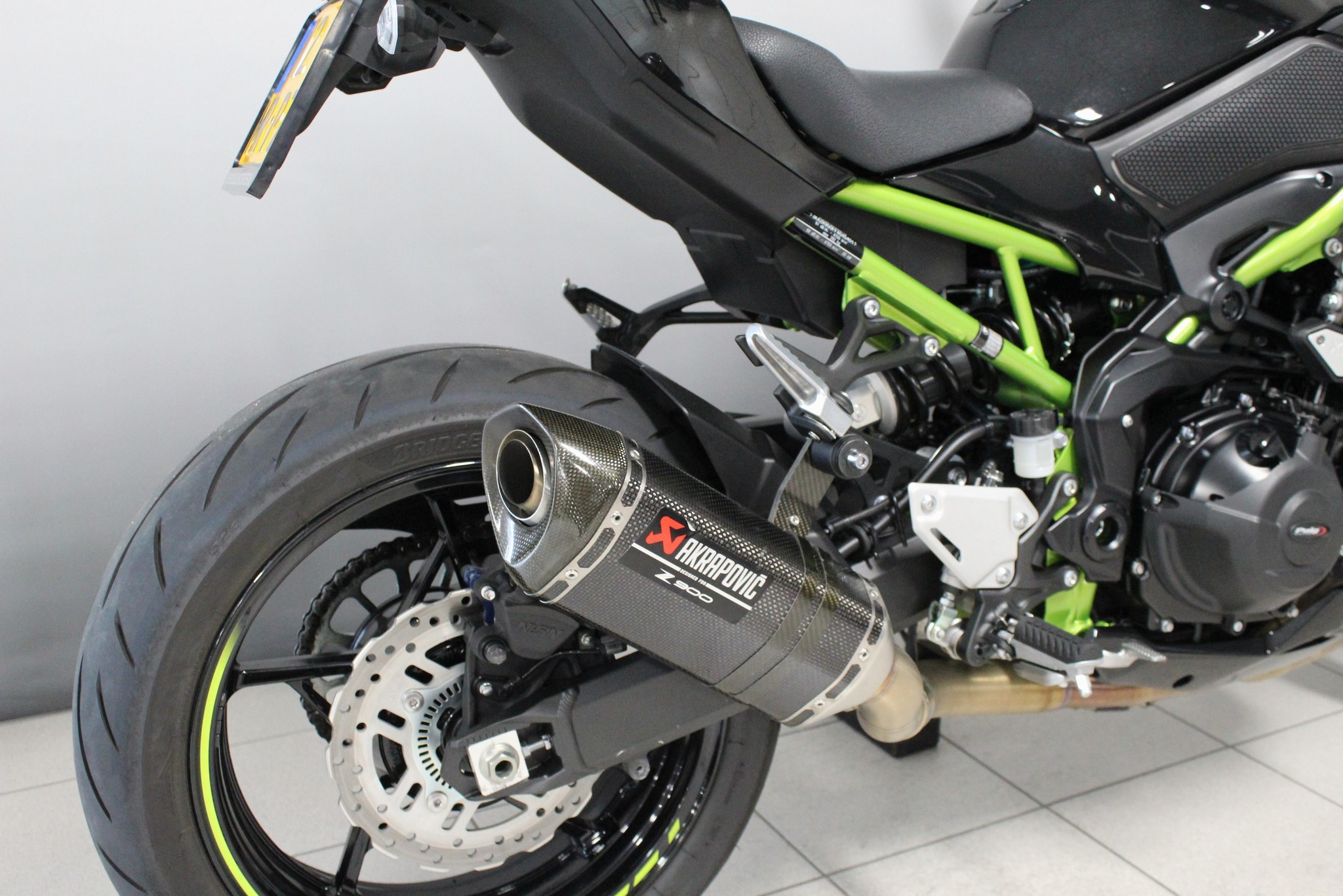 KAWASAKI Z900