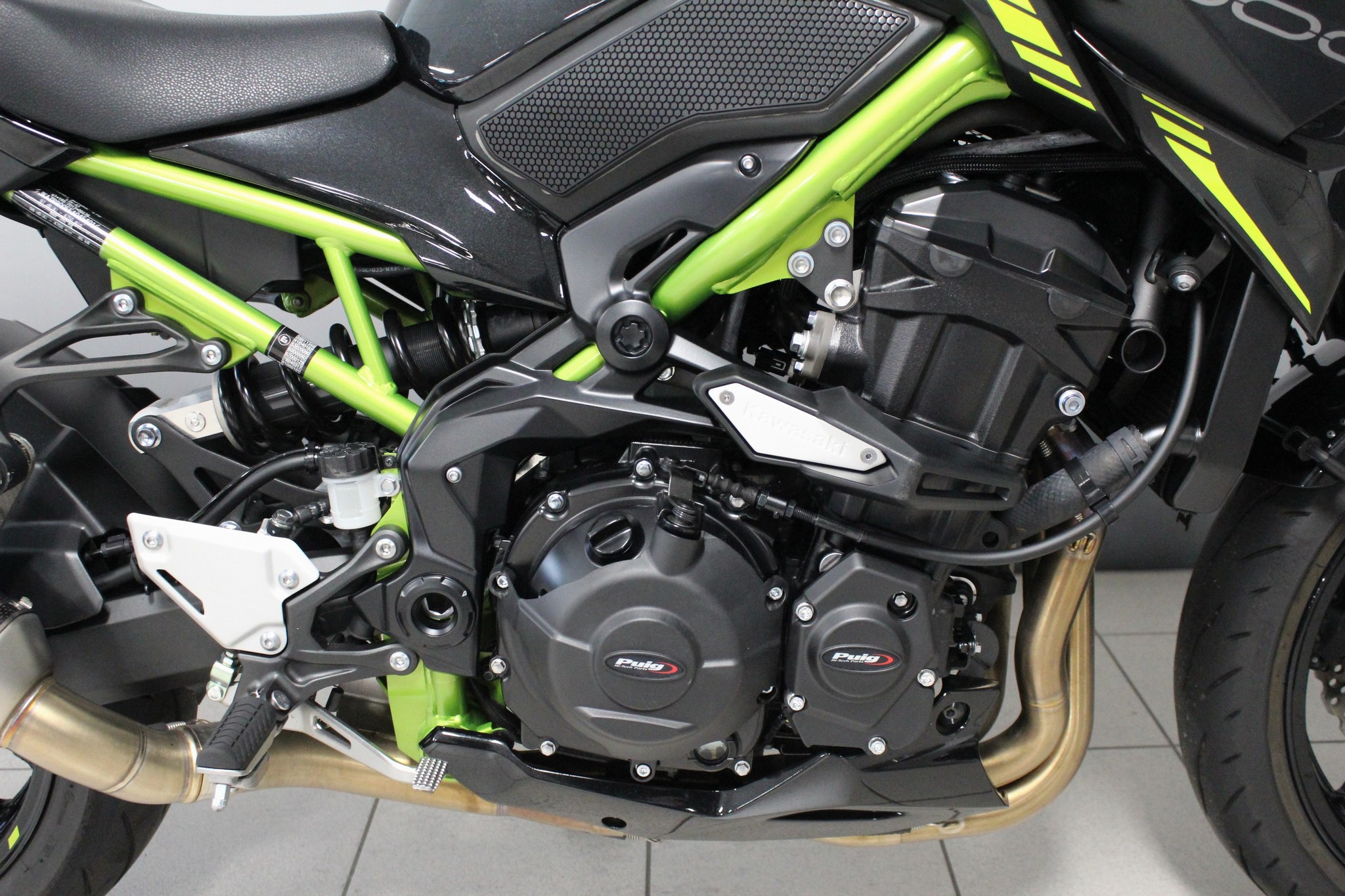 KAWASAKI Z900
