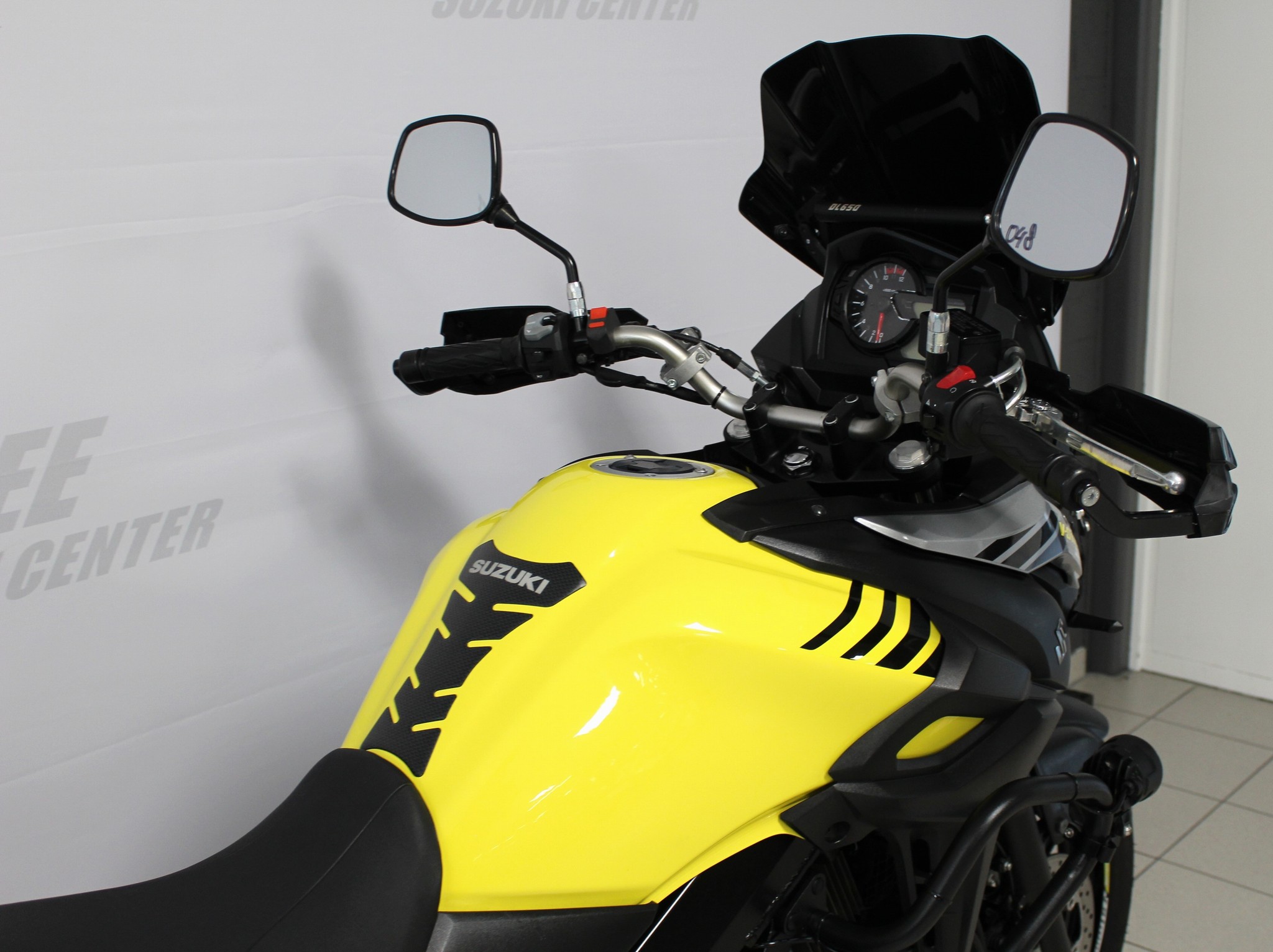 SUZUKI DL650