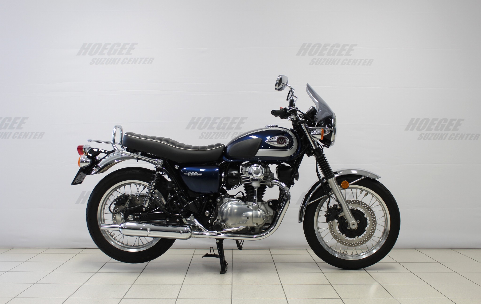 KAWASAKI W800