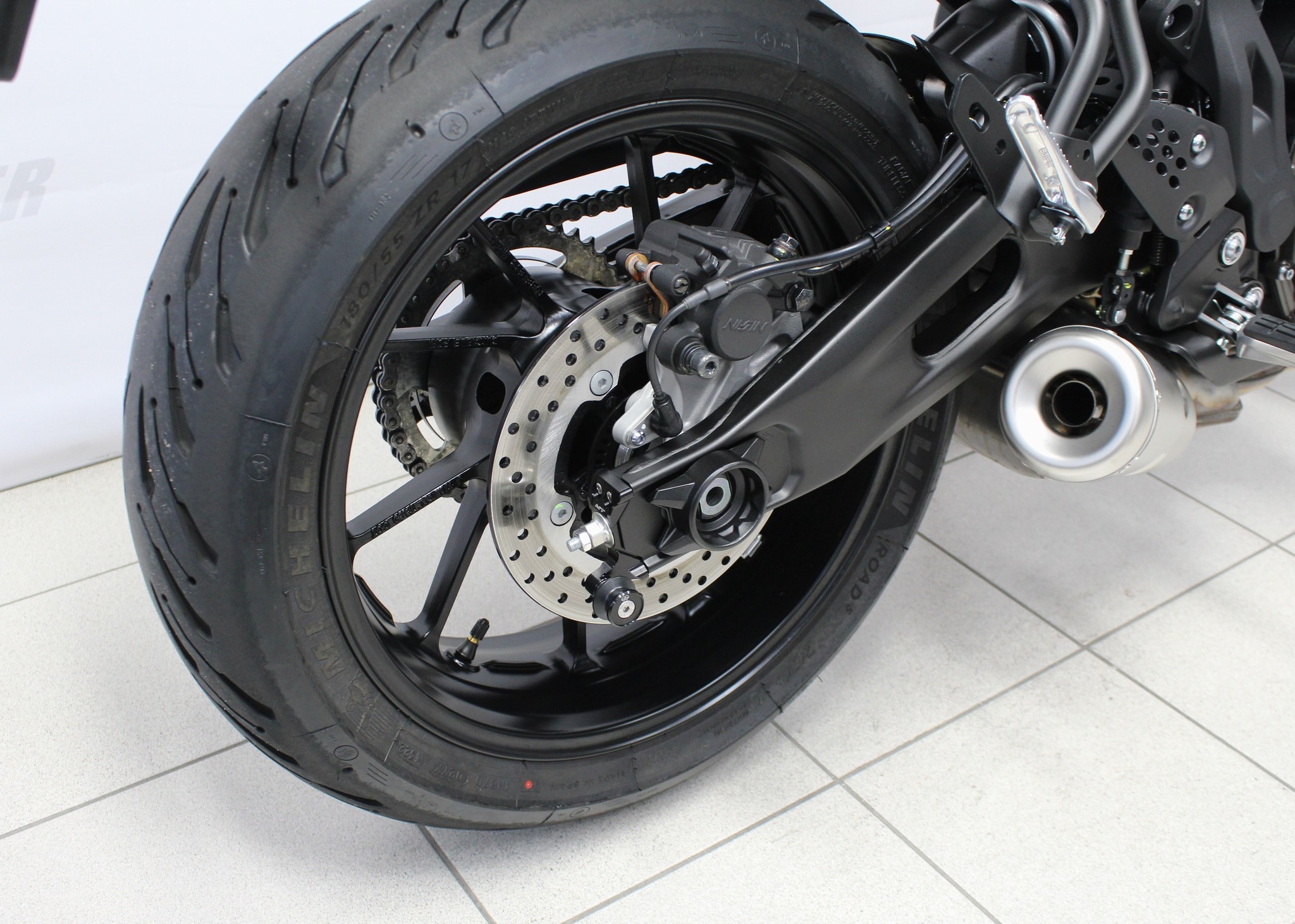YAMAHA XSR700