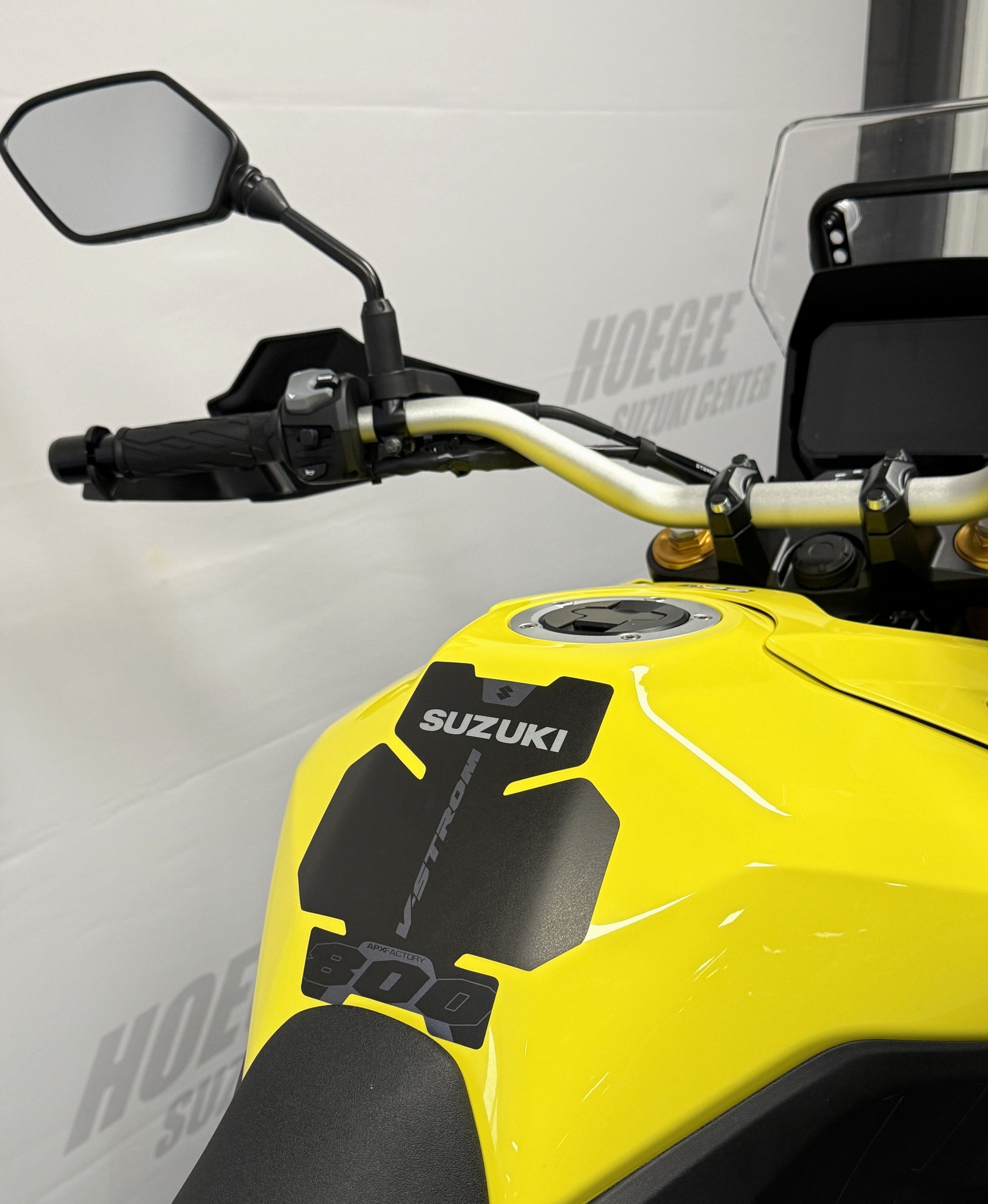 SUZUKI DL800DE