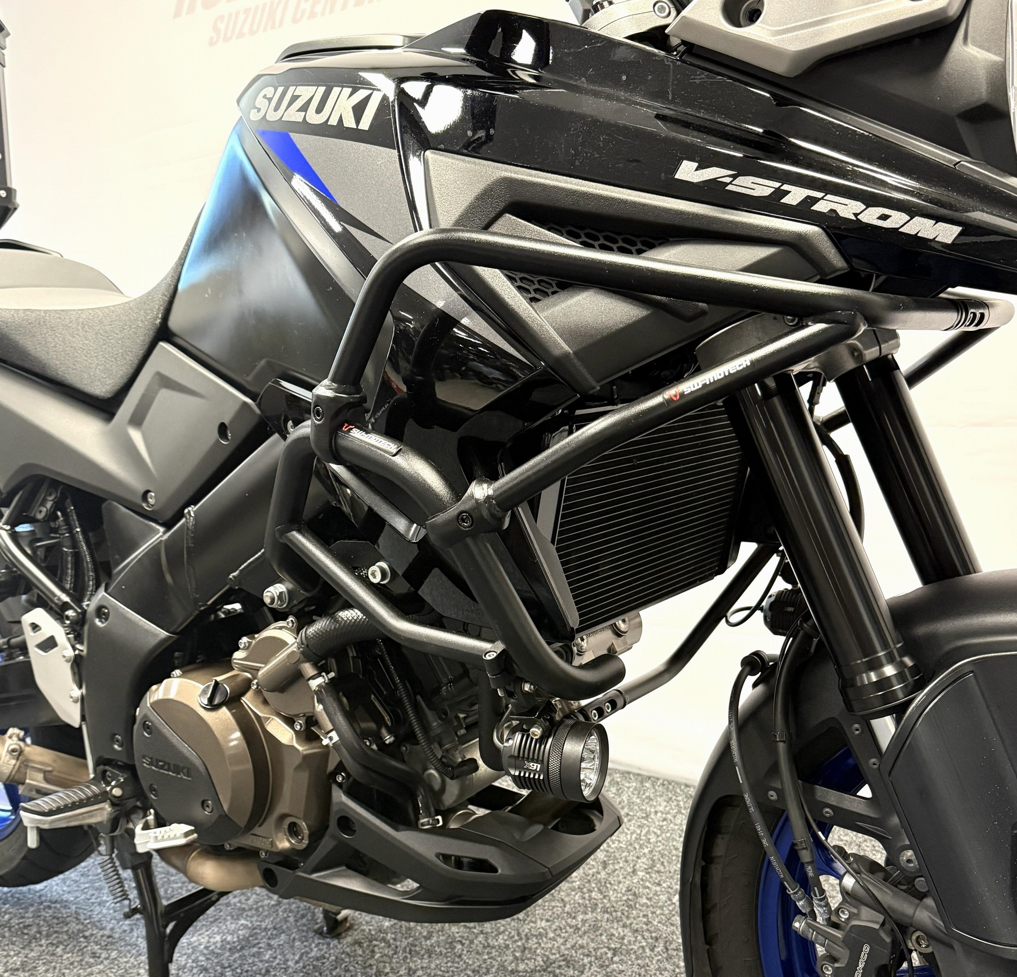 SUZUKI DL1050