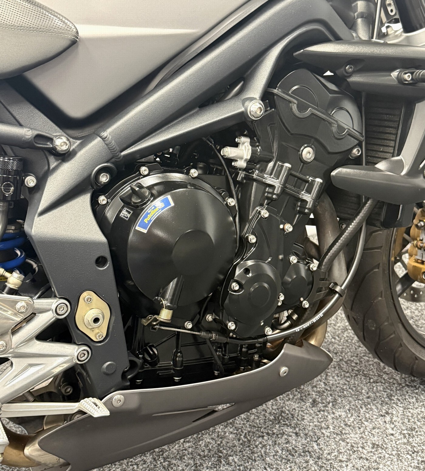 TRIUMPH Street Triple R