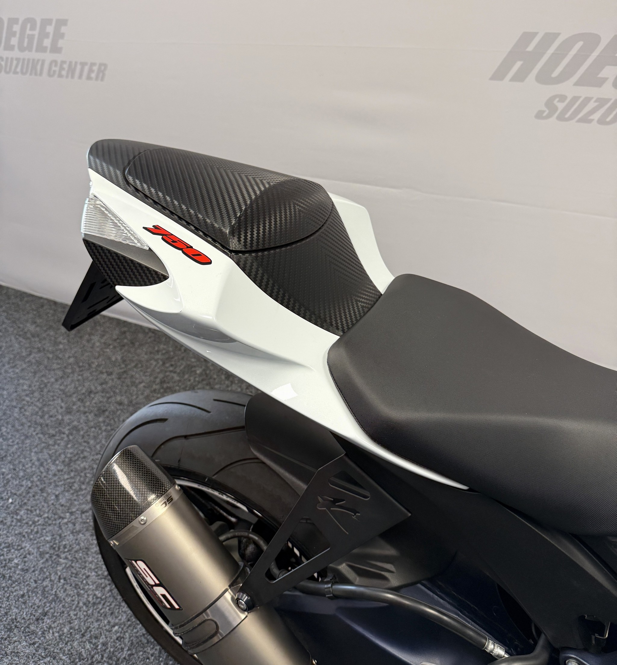 SUZUKI GSX-R 750