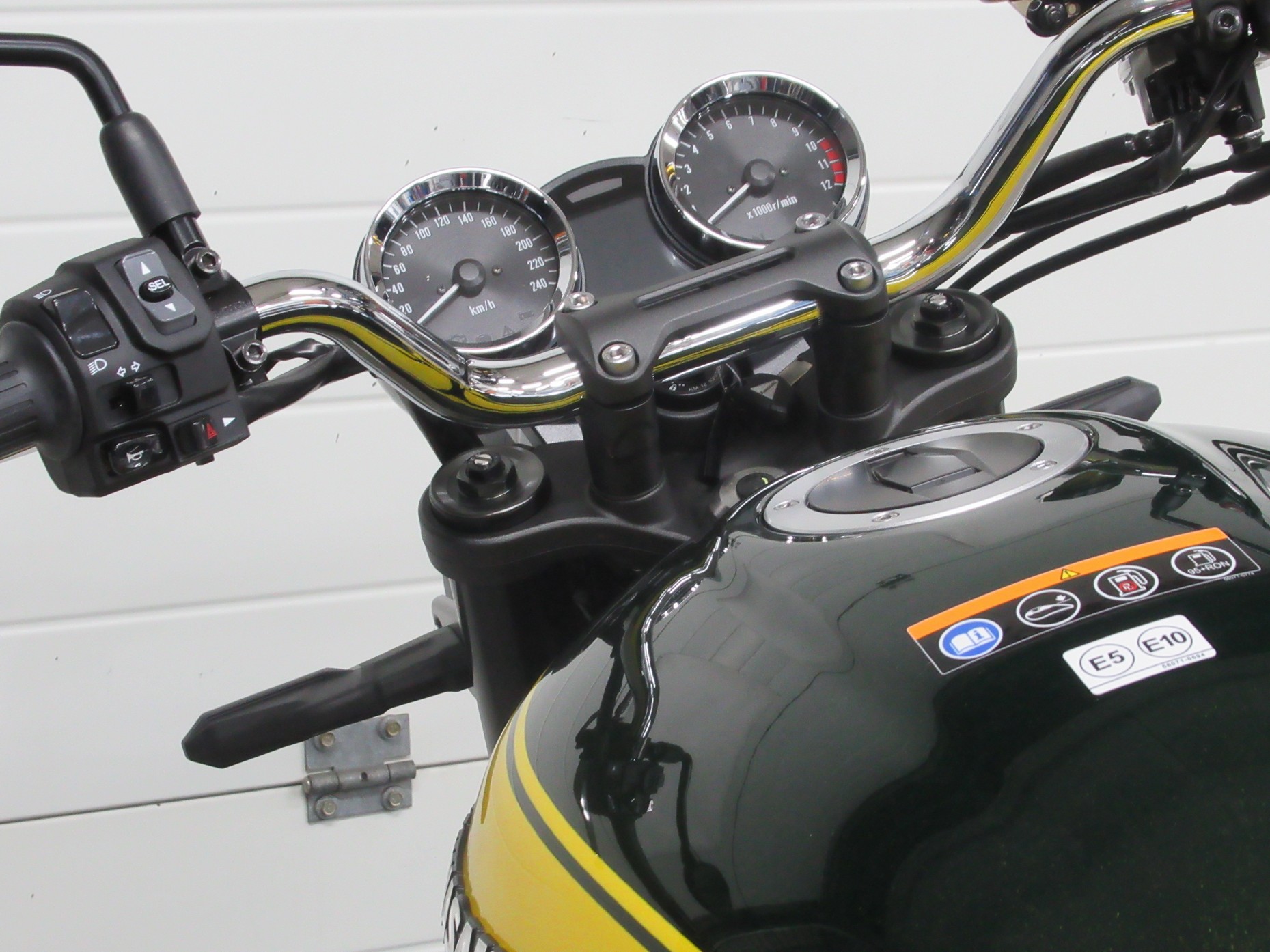 KAWASAKI - Z 900 RS