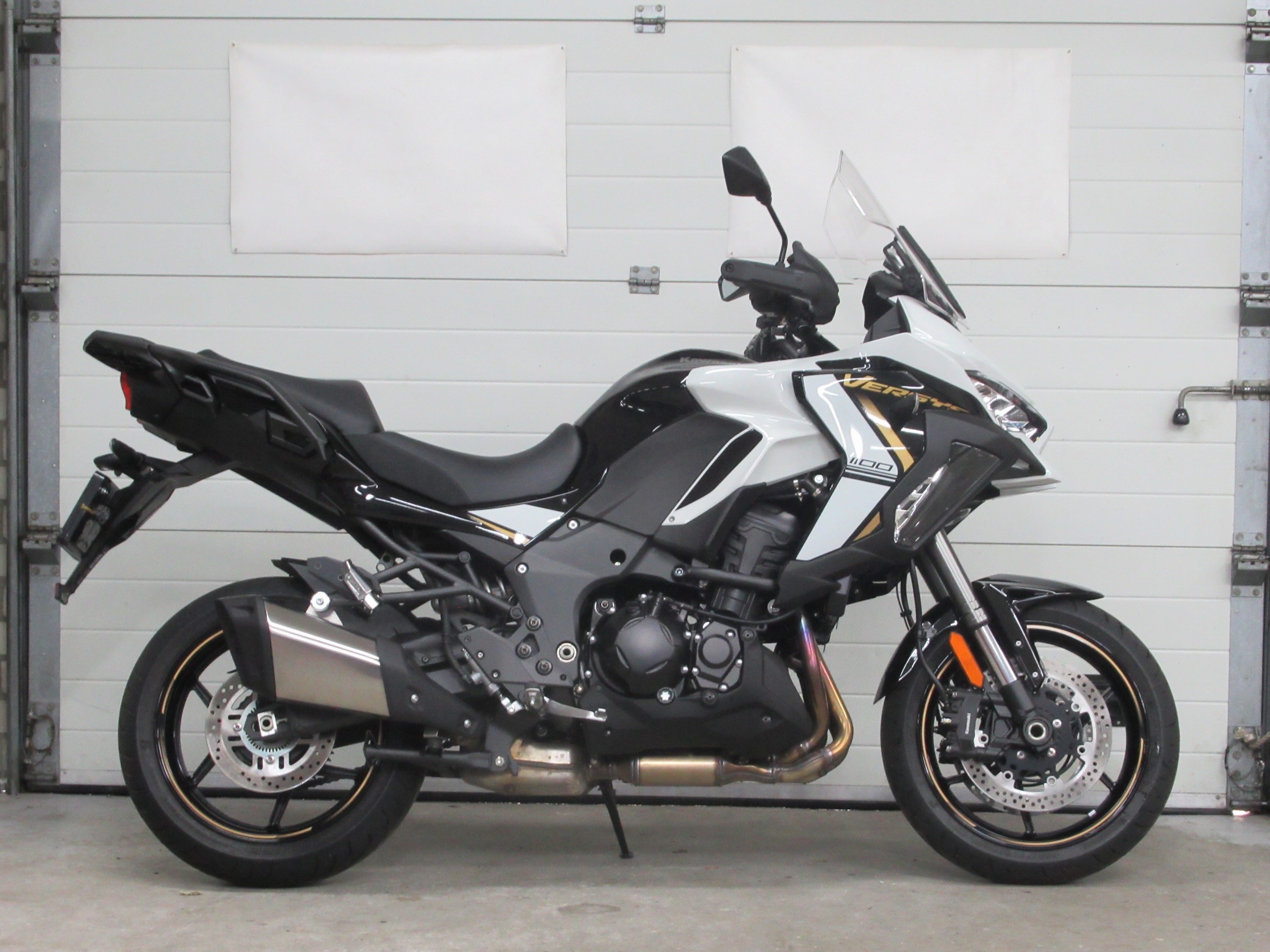 KAWASAKI - VERSYS 1100 SE