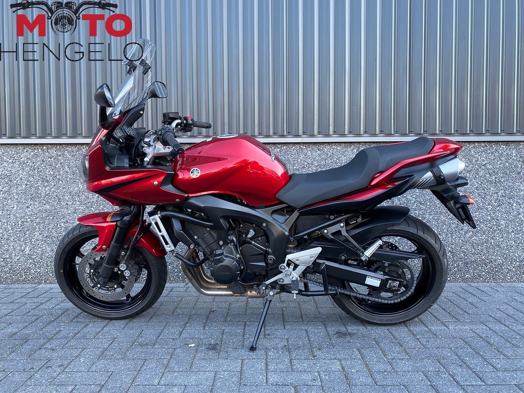 YAMAHA - FZ6 FAZER S2