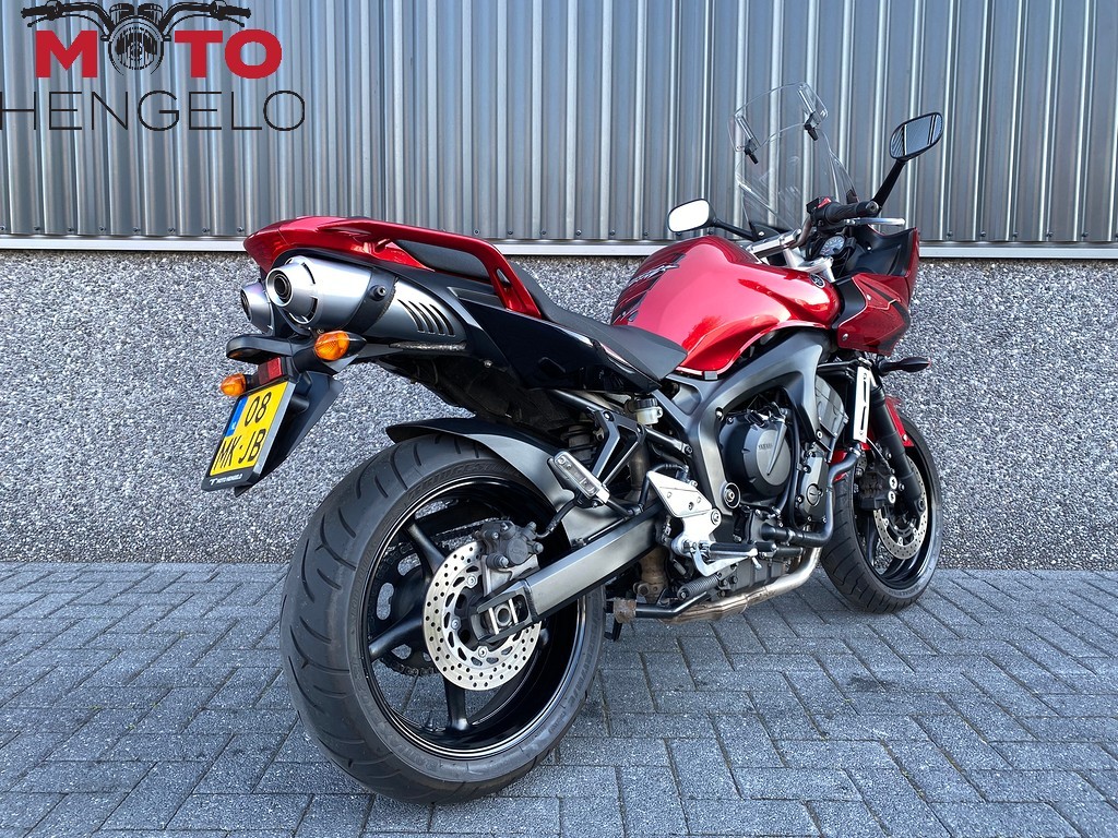 YAMAHA - FZ6 FAZER S2