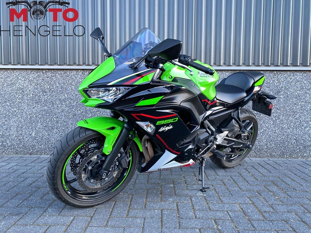 KAWASAKI - NINJA 650 KRT EDITION
