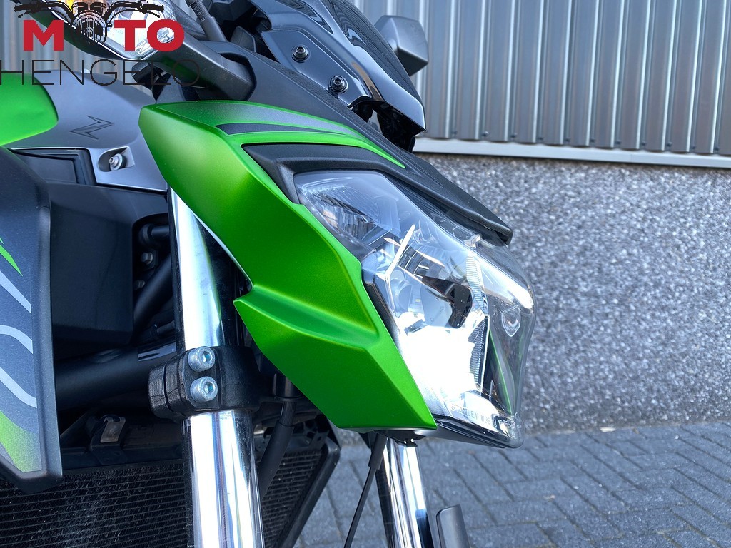 KAWASAKI - Z650