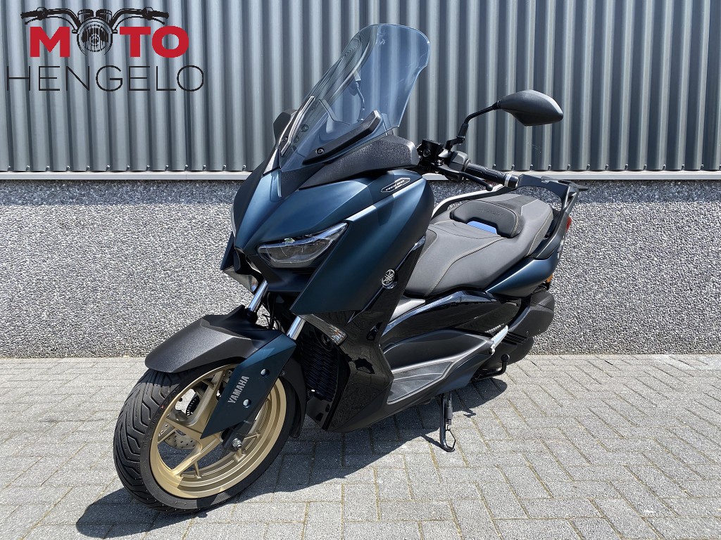 YAMAHA - X-MAX 300 TECH MAX