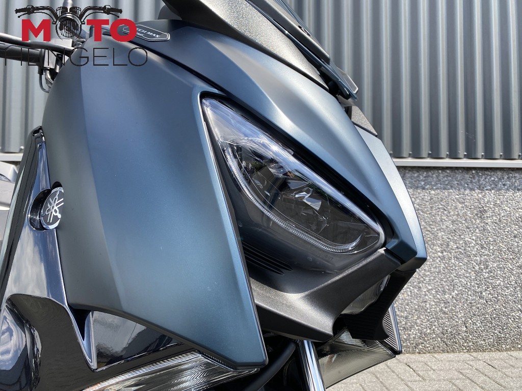 YAMAHA - X-MAX 300 TECH MAX