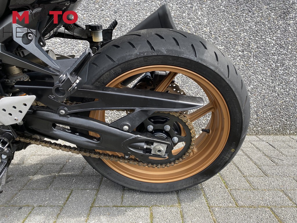 KAWASAKI - Z750R ABS