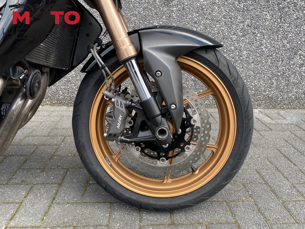 KAWASAKI - Z750R ABS