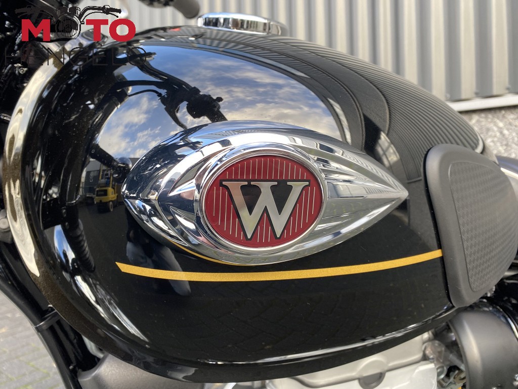 KAWASAKI - W800