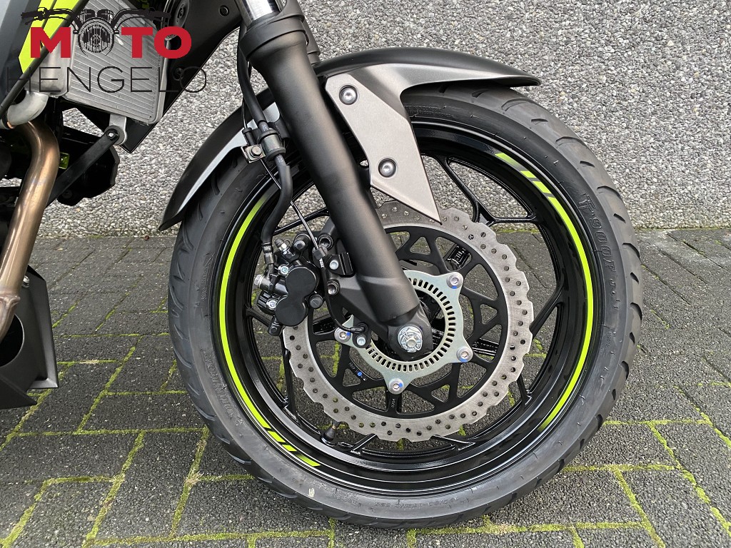 KAWASAKI - Z125