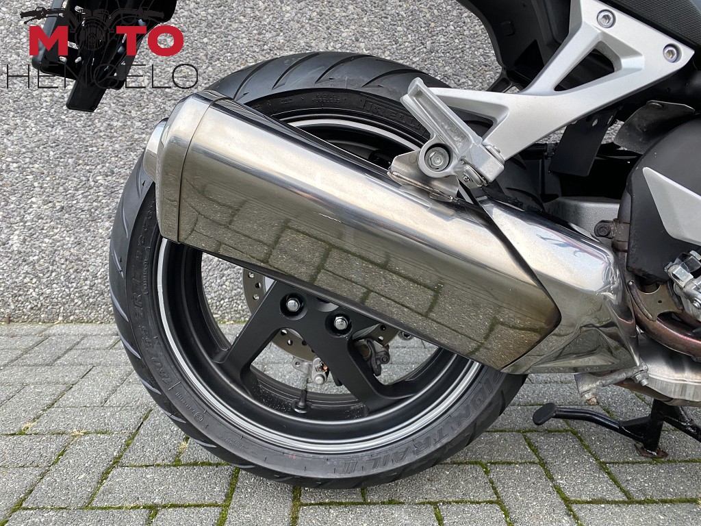HONDA - VFR 800 X CROSSRUNNER