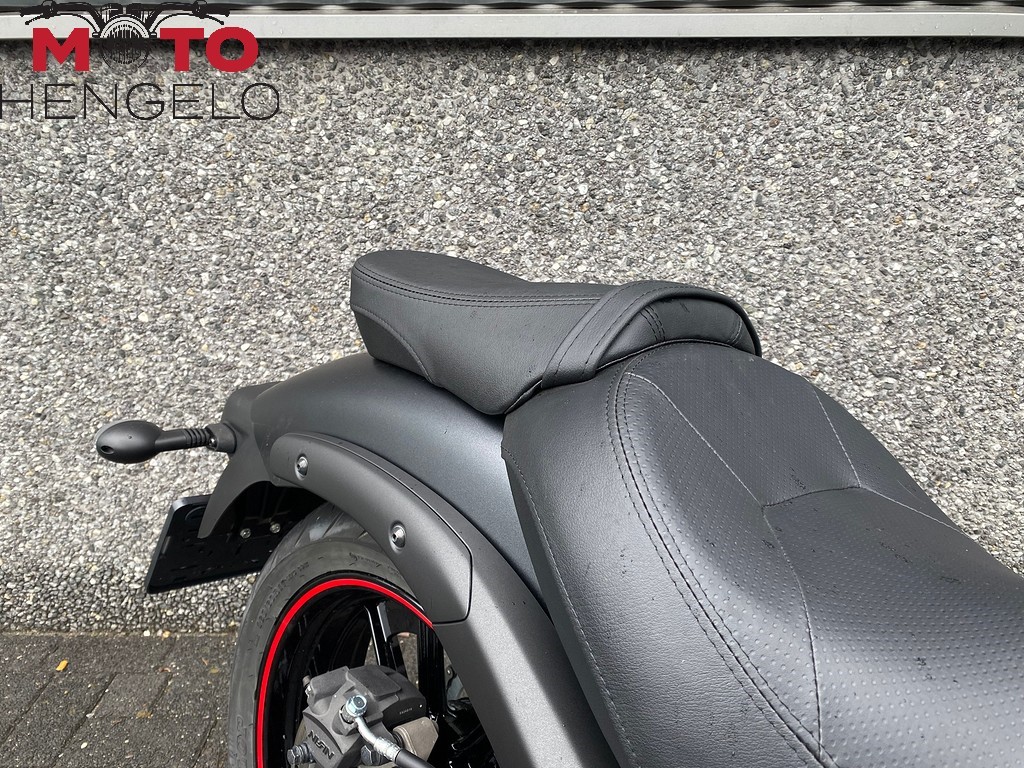 KAWASAKI - VULCAN S PERFORMANCE