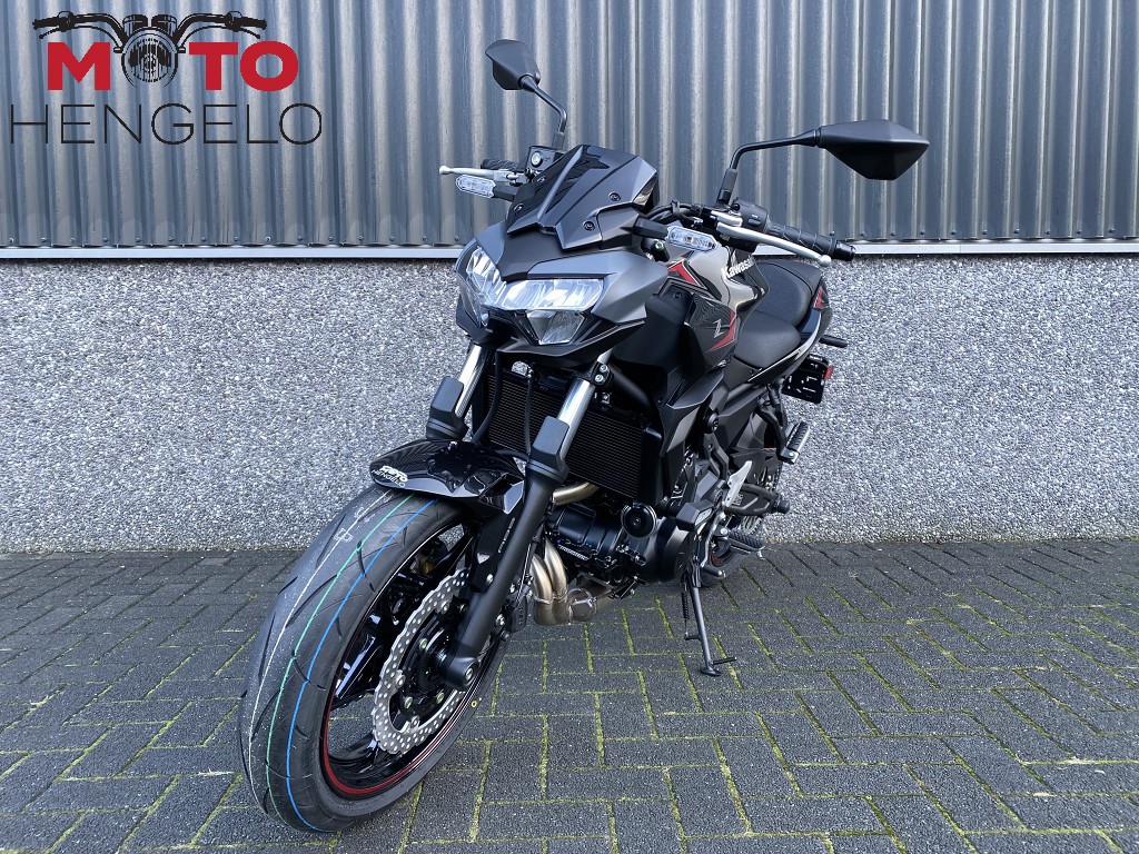 KAWASAKI - Z650