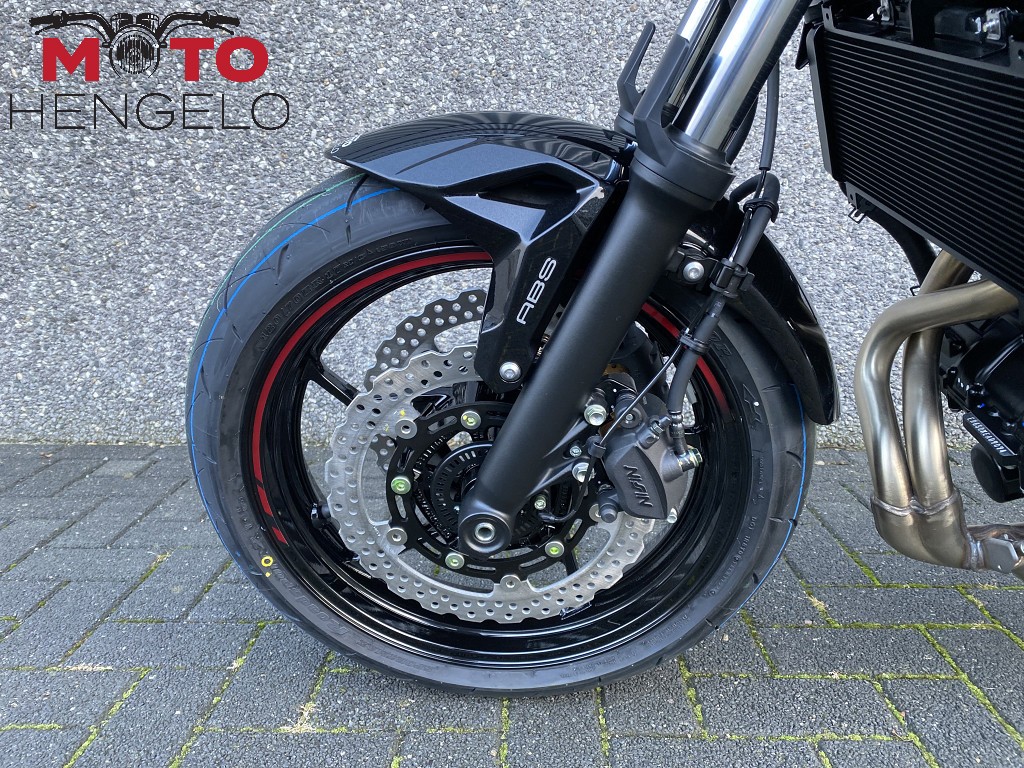 KAWASAKI - Z650