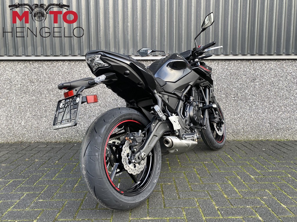 KAWASAKI - Z650