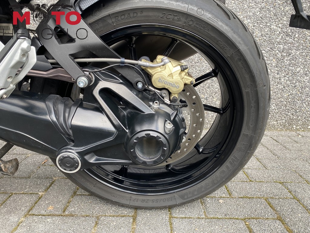 BMW - R 1250 R HP