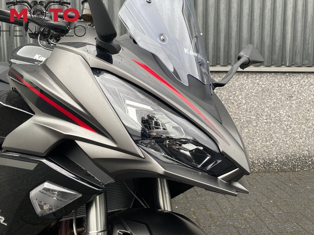 KAWASAKI - NINJA 1100SX SE