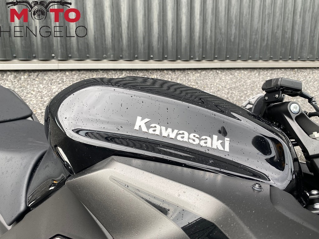 KAWASAKI - NINJA 1100SX SE
