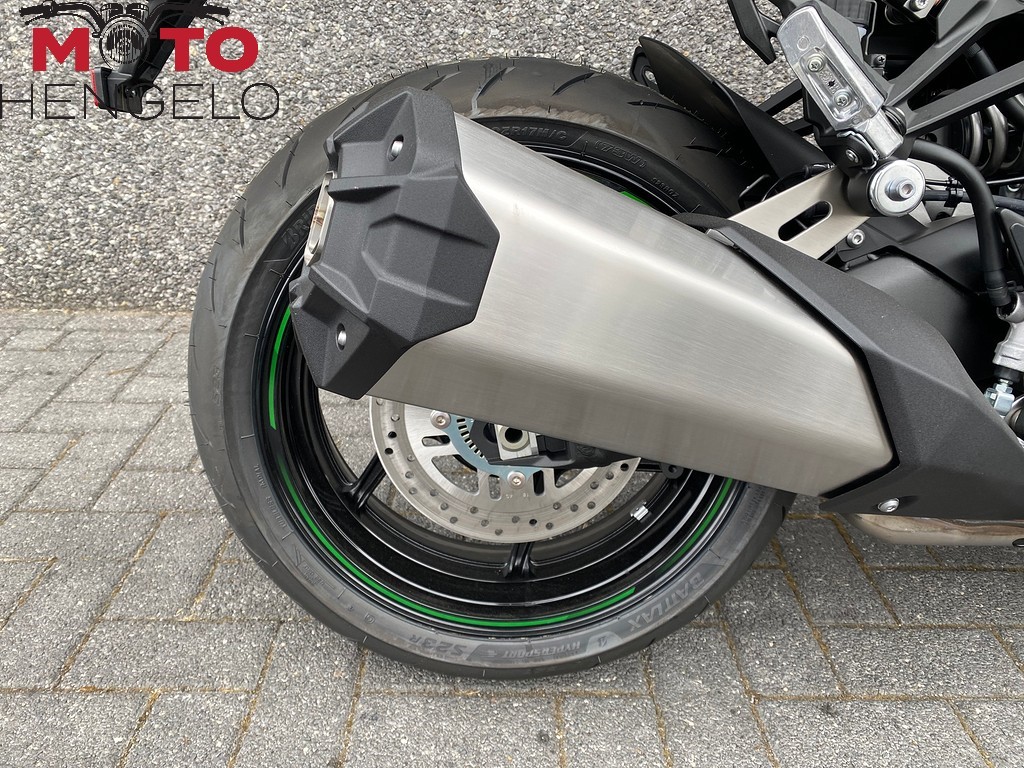 KAWASAKI - NINJA 1100 SX