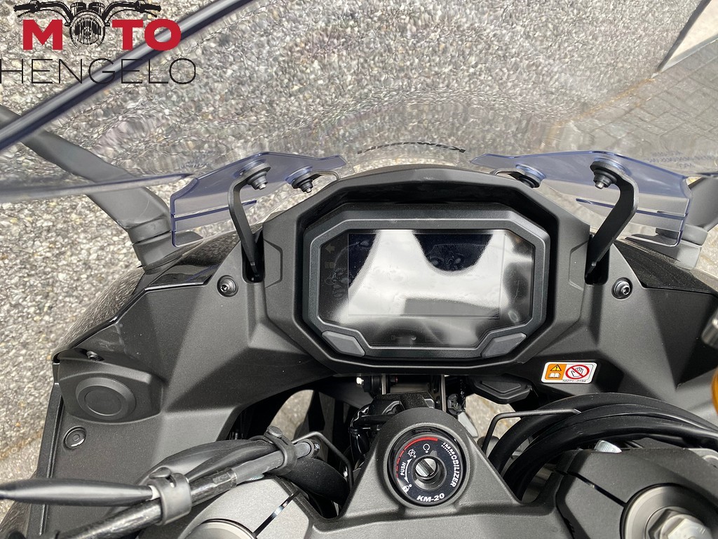 KAWASAKI - NINJA 1100 SX