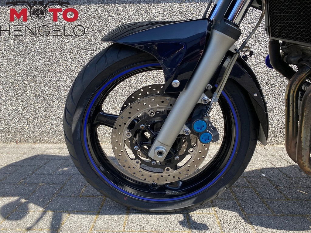 YAMAHA - TDM 900