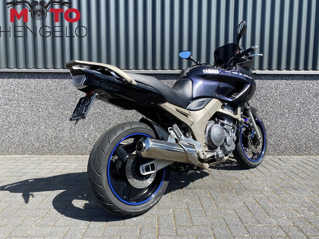 YAMAHA - TDM 900
