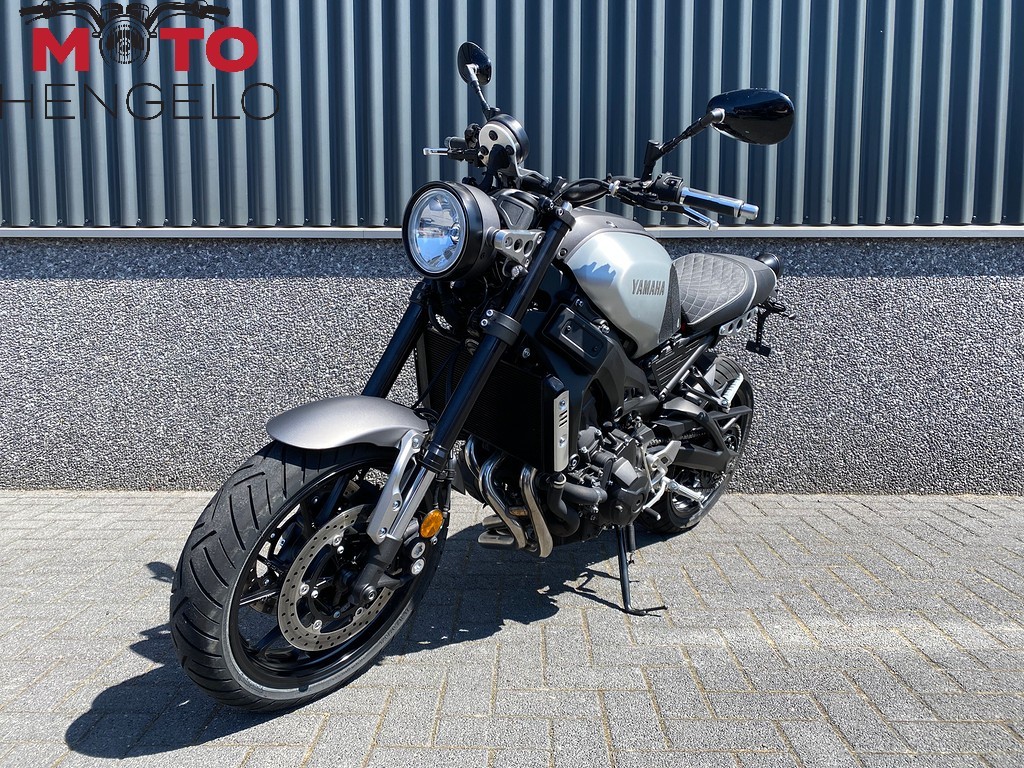 YAMAHA - XSR 900 ABS