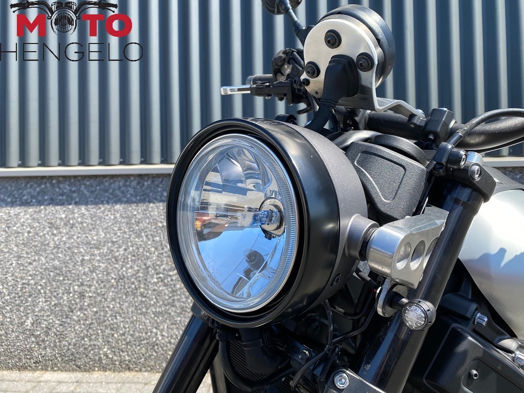 YAMAHA - XSR 900 ABS