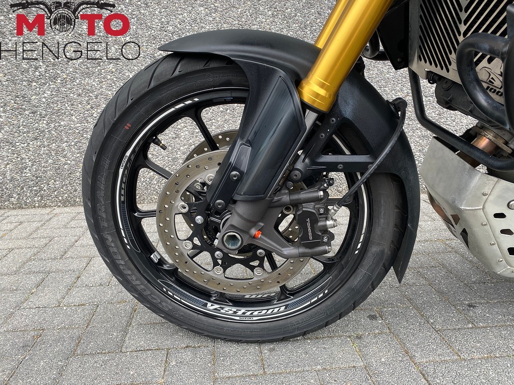 SUZUKI - V-STROM 1000 (DL1000)